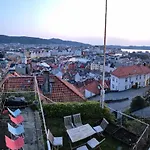 Penthouse With Garden And Amazing View, Διαμέρισμα *
