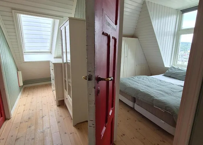 Penthouse With Garden And Amazing View, Apartment Bergen