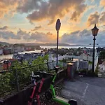 Penthouse With Garden And Amazing View, Daire *